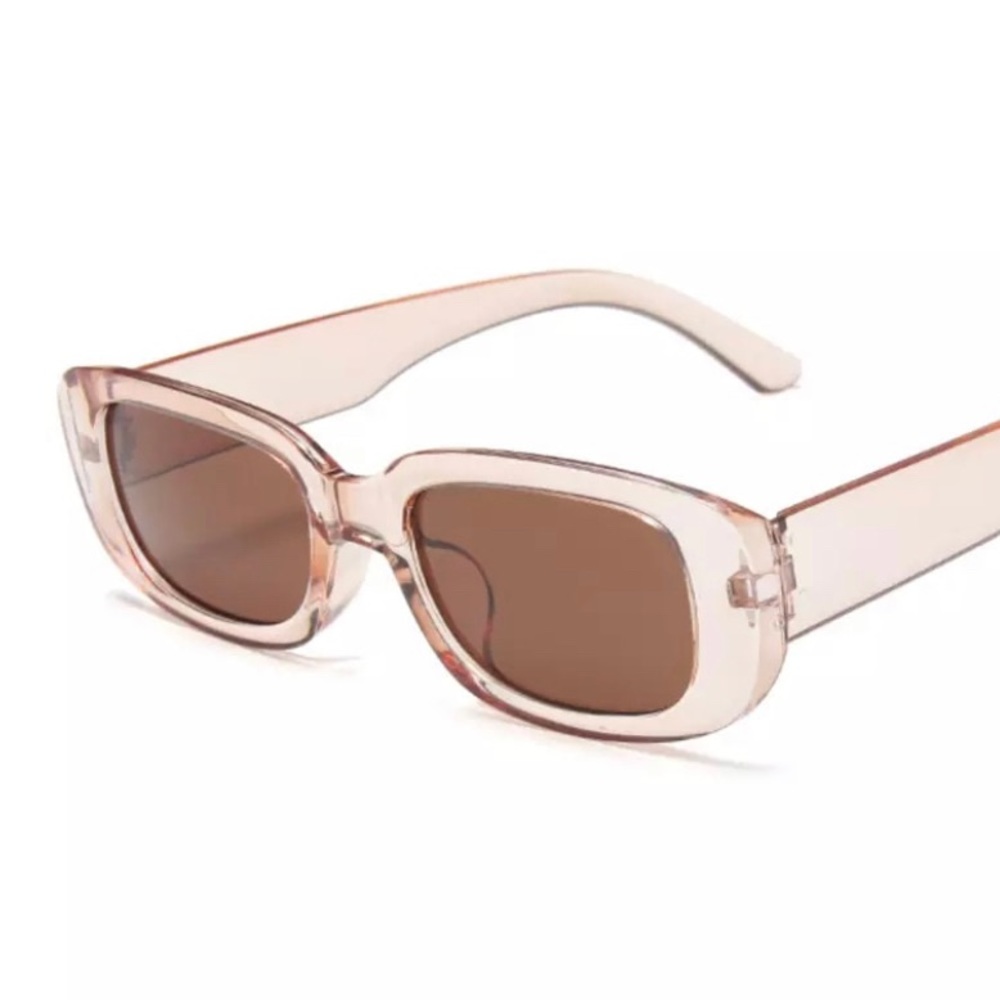 Beautiful Champagne/Tan Sunglasses Accessory